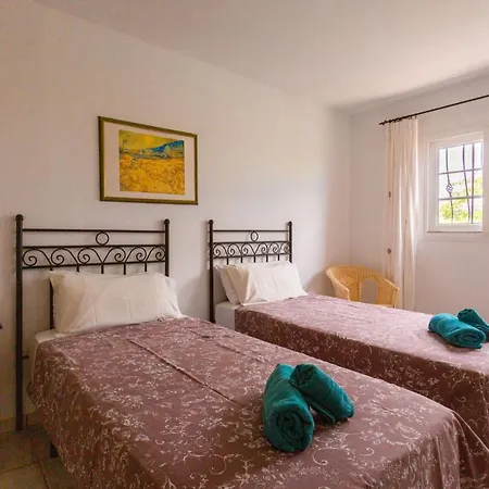 Villa Casa Carmela - Private Heated Pool