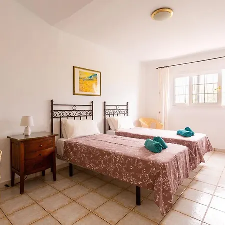 Casa Carmela - Private Heated Pool Villa *